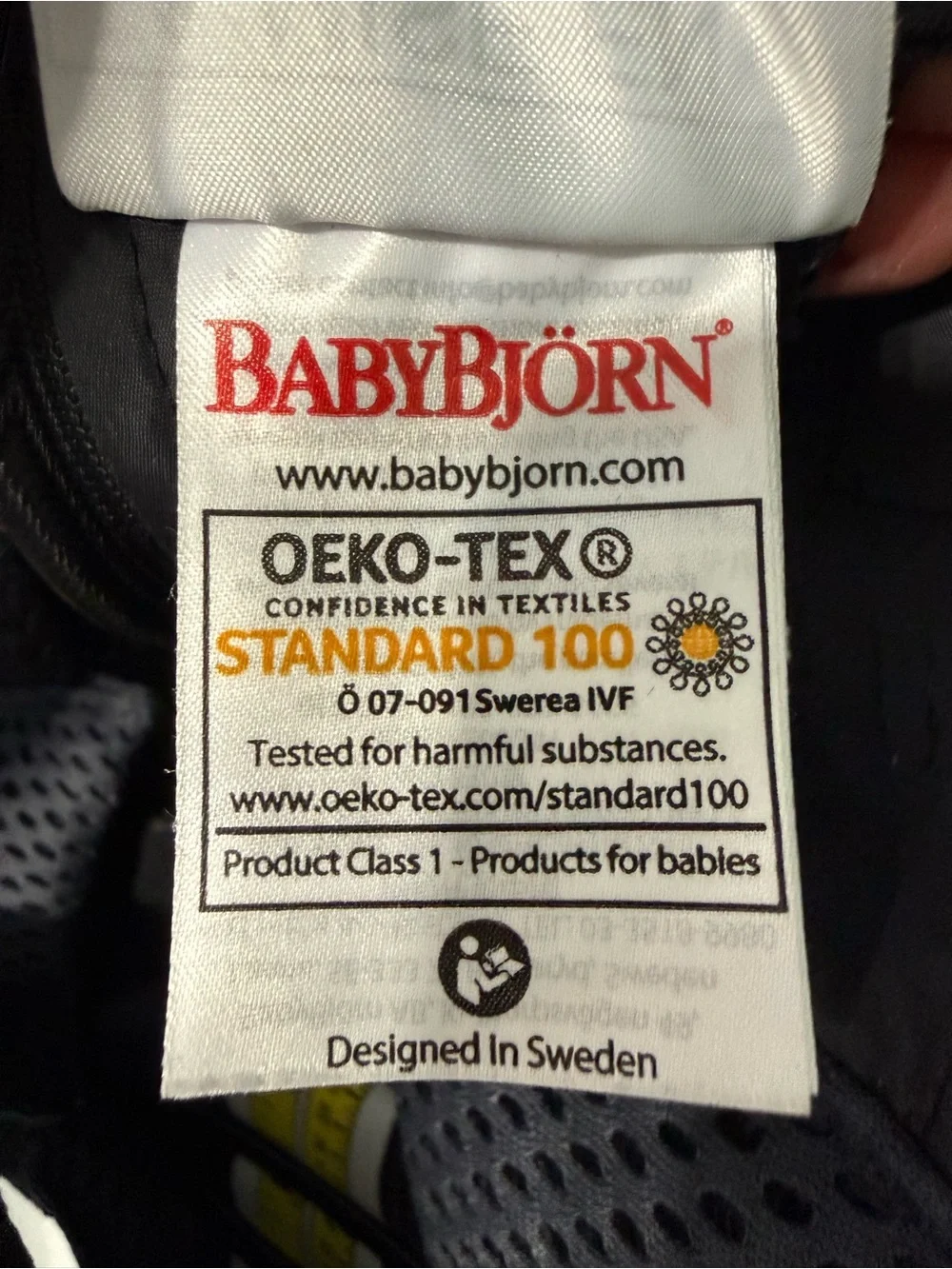 BabyBjörn Move in Anthracite - Picture 13 of 16